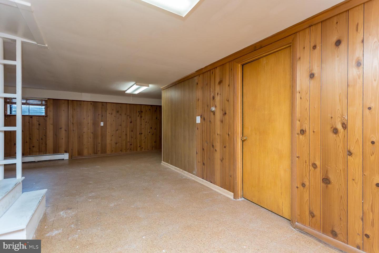 248 SHENVALEE DR, NEW MARKET, Virginia 22844, 4 Bedrooms Bedrooms, ,2 BathroomsBathrooms,Residential,For sale,248 SHENVALEE DR,VASH2013218 MLS # VASH2013218