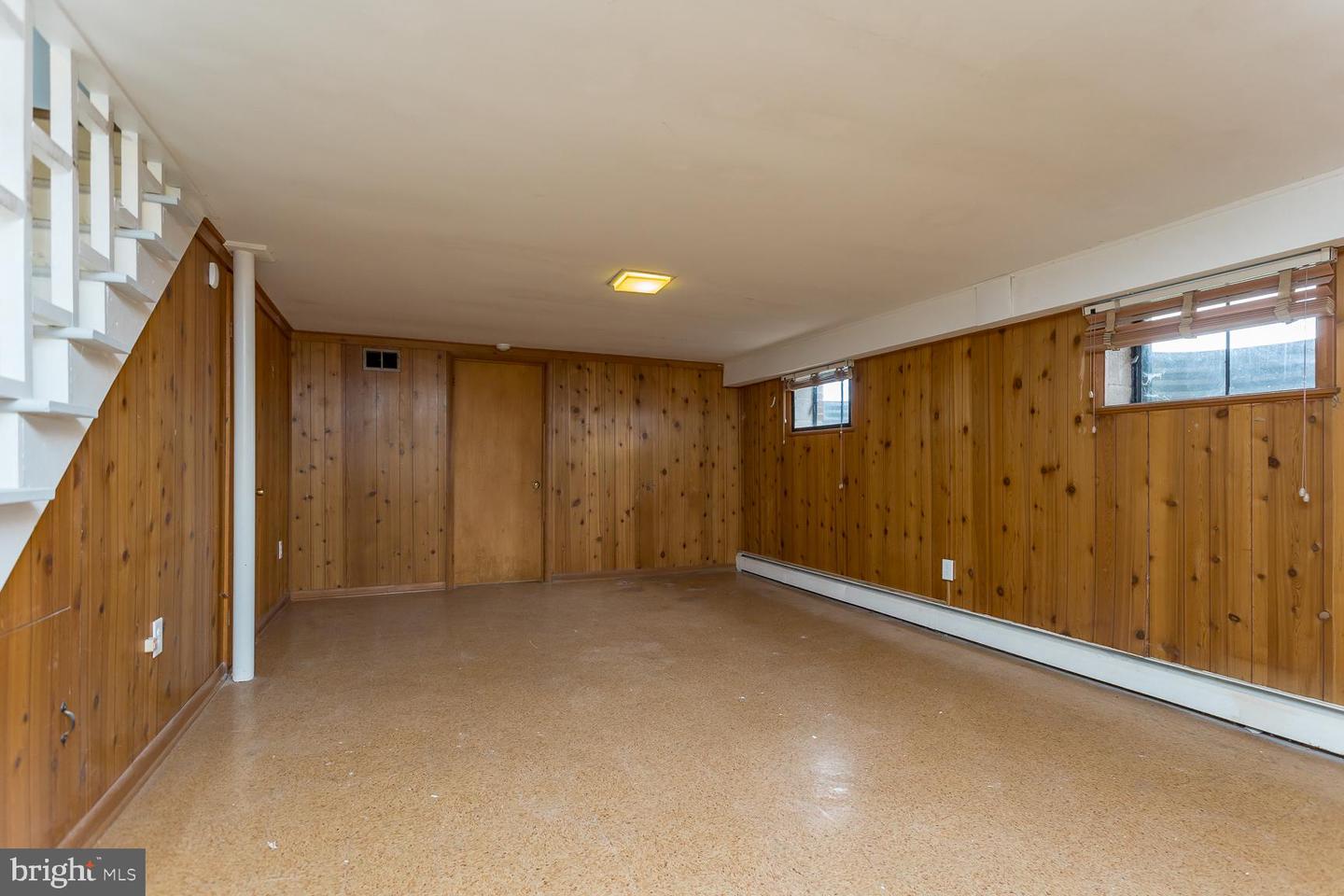 248 SHENVALEE DR, NEW MARKET, Virginia 22844, 4 Bedrooms Bedrooms, ,2 BathroomsBathrooms,Residential,For sale,248 SHENVALEE DR,VASH2013218 MLS # VASH2013218