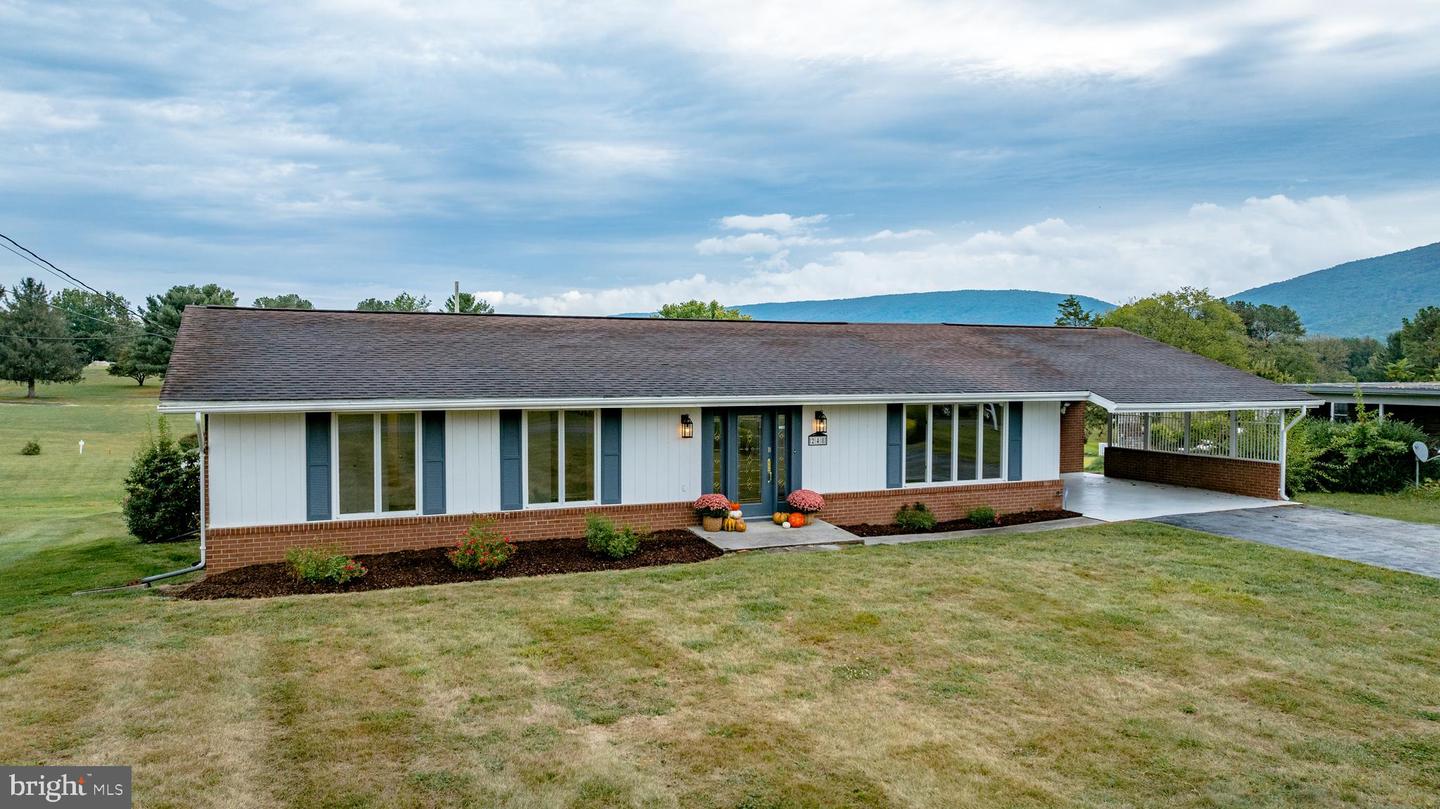 248 SHENVALEE DR, NEW MARKET, Virginia 22844, 4 Bedrooms Bedrooms, ,2 BathroomsBathrooms,Residential,For sale,248 SHENVALEE DR,VASH2013218 MLS # VASH2013218