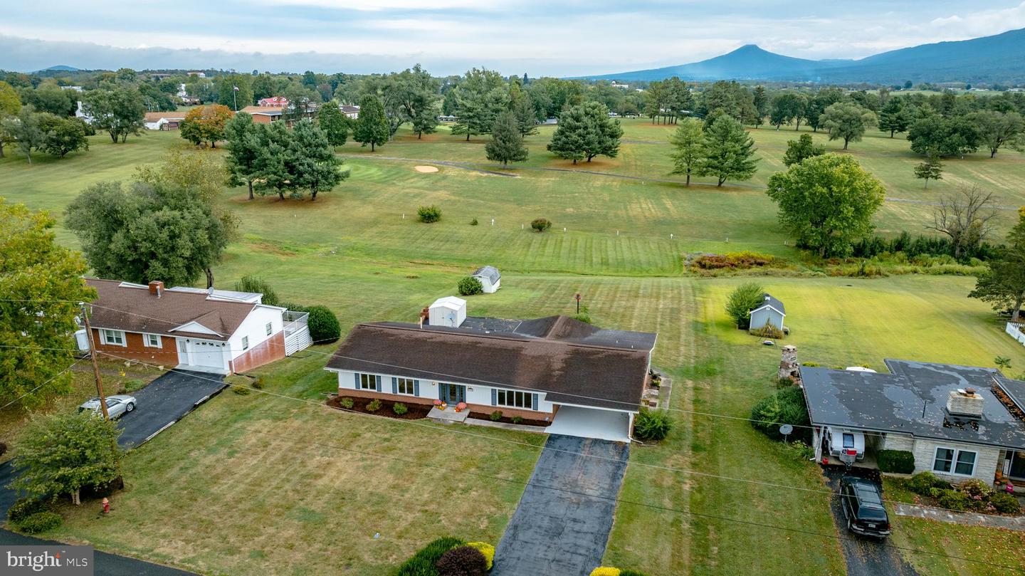 248 SHENVALEE DR, NEW MARKET, Virginia 22844, 4 Bedrooms Bedrooms, ,2 BathroomsBathrooms,Residential,For sale,248 SHENVALEE DR,VASH2013218 MLS # VASH2013218