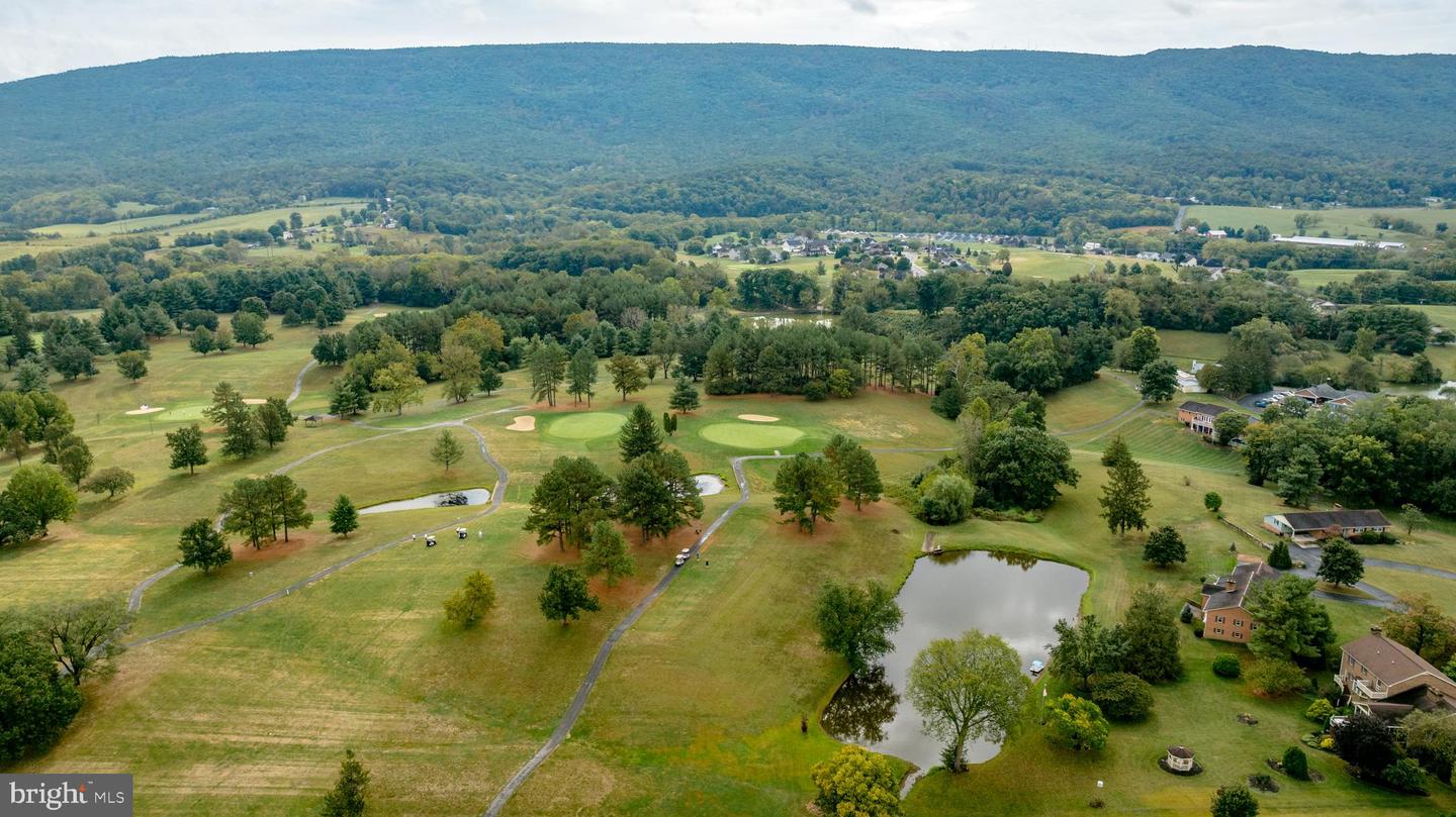 248 SHENVALEE DR, NEW MARKET, Virginia 22844, 4 Bedrooms Bedrooms, ,2 BathroomsBathrooms,Residential,For sale,248 SHENVALEE DR,VASH2013218 MLS # VASH2013218