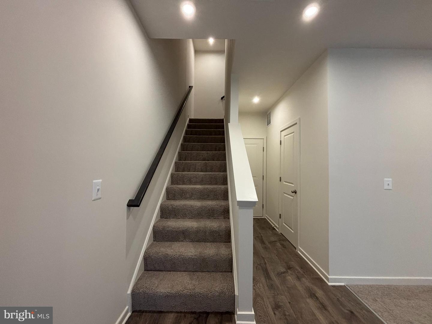 17954 ALICIA AVE, DUMFRIES, Virginia 22026, 3 Bedrooms Bedrooms, ,3 BathroomsBathrooms,Residential,For sale,17954 ALICIA AVE,VAPW2109264 MLS # VAPW2109264 17954 ALICIA AVE, DUMFRIES, Virginia 22026, 3 Bedrooms Bedrooms, ,3 BathroomsBathrooms,Residential,For sale,17954 ALICIA AVE,VAPW2109264 MLS # VAPW2109264