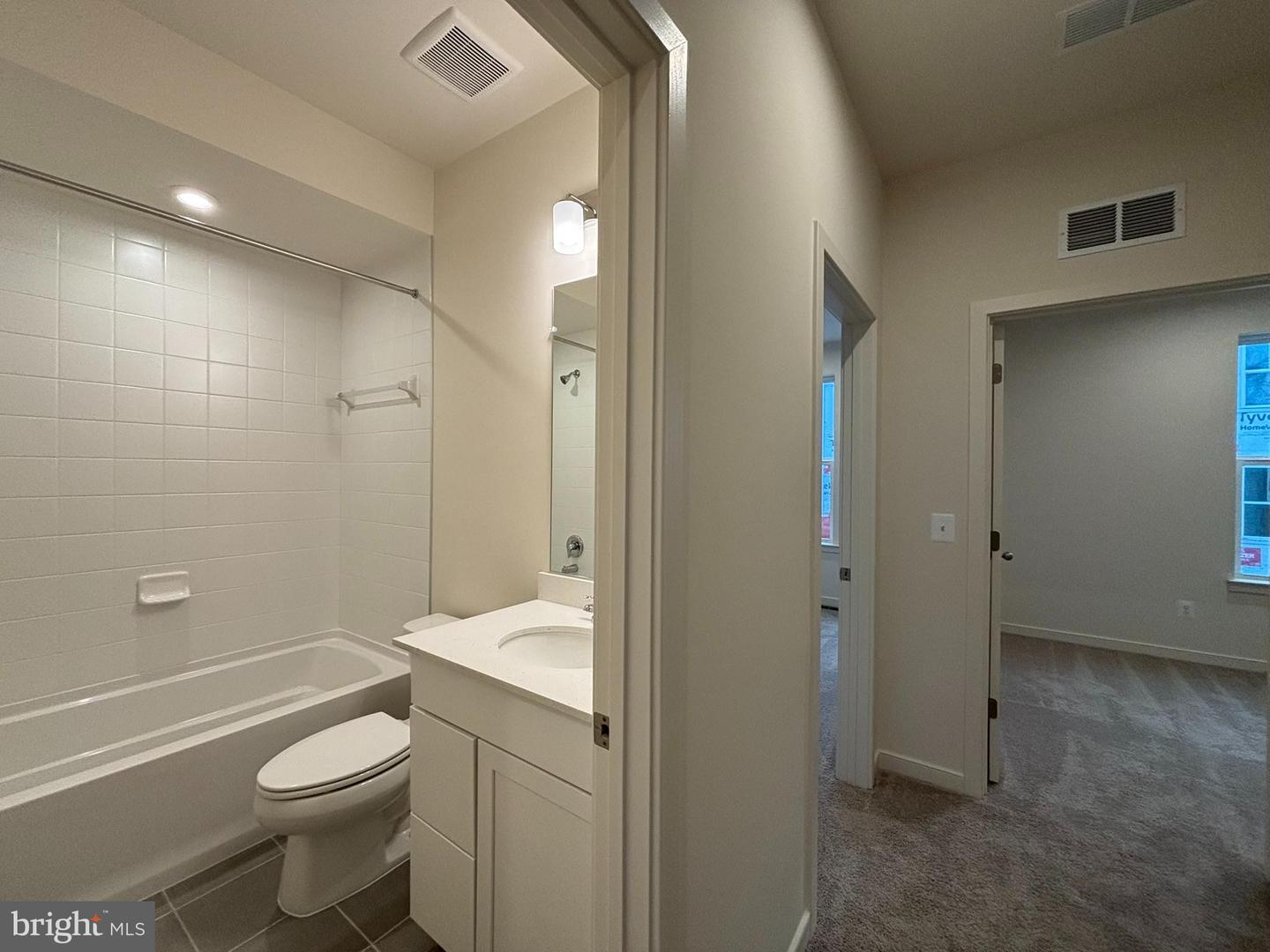 17954 ALICIA AVE, DUMFRIES, Virginia 22026, 3 Bedrooms Bedrooms, ,3 BathroomsBathrooms,Residential,For sale,17954 ALICIA AVE,VAPW2109264 MLS # VAPW2109264 17954 ALICIA AVE, DUMFRIES, Virginia 22026, 3 Bedrooms Bedrooms, ,3 BathroomsBathrooms,Residential,For sale,17954 ALICIA AVE,VAPW2109264 MLS # VAPW2109264