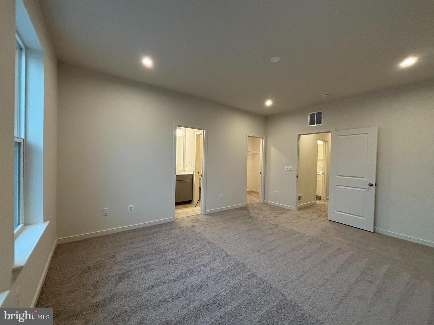 17954 ALICIA AVE, DUMFRIES, Virginia 22026, 3 Bedrooms Bedrooms, ,3 BathroomsBathrooms,Residential,For sale,17954 ALICIA AVE,VAPW2109264 MLS # VAPW2109264 17954 ALICIA AVE, DUMFRIES, Virginia 22026, 3 Bedrooms Bedrooms, ,3 BathroomsBathrooms,Residential,For sale,17954 ALICIA AVE,VAPW2109264 MLS # VAPW2109264