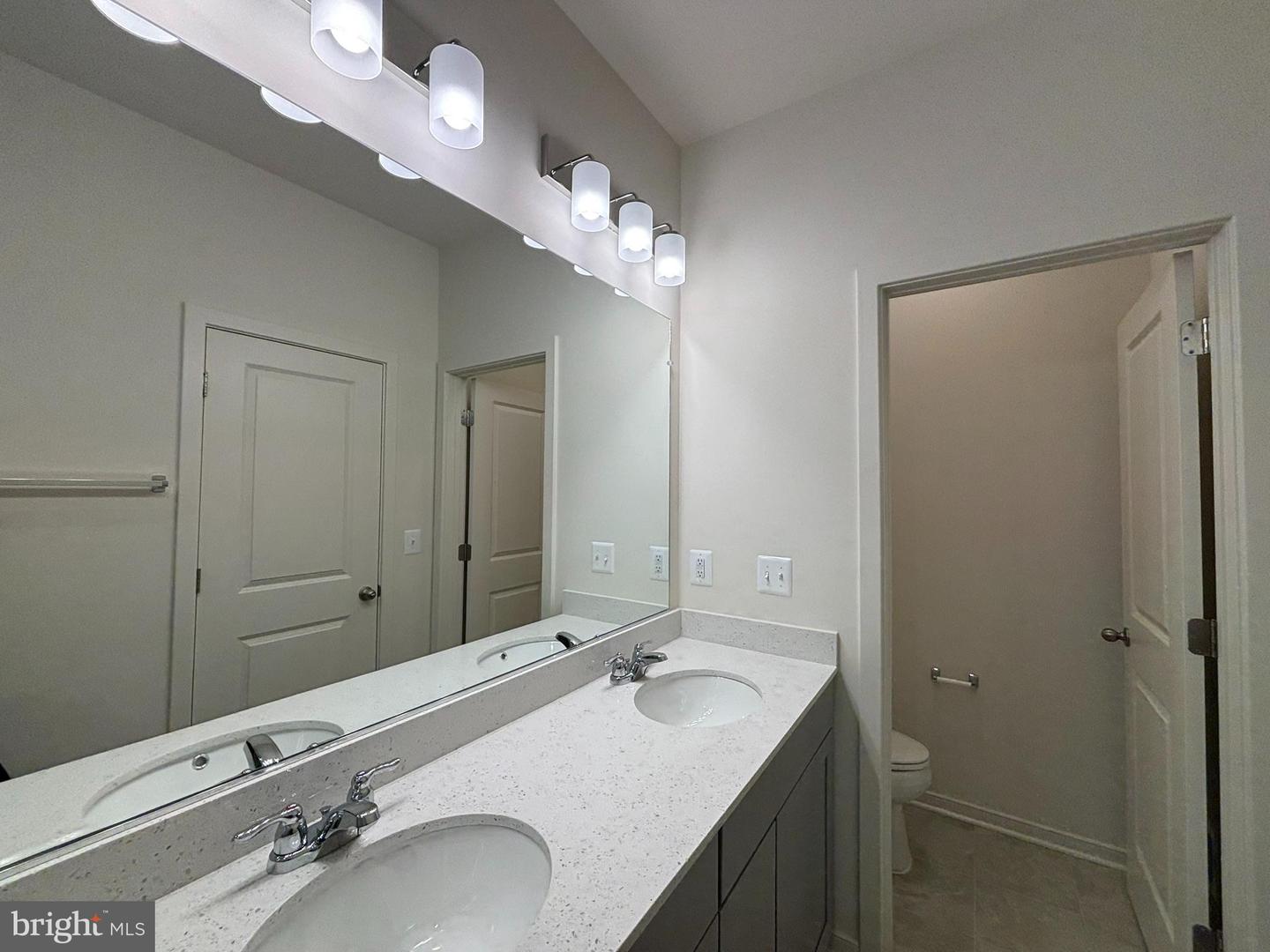 17954 ALICIA AVE, DUMFRIES, Virginia 22026, 3 Bedrooms Bedrooms, ,3 BathroomsBathrooms,Residential,For sale,17954 ALICIA AVE,VAPW2109264 MLS # VAPW2109264 17954 ALICIA AVE, DUMFRIES, Virginia 22026, 3 Bedrooms Bedrooms, ,3 BathroomsBathrooms,Residential,For sale,17954 ALICIA AVE,VAPW2109264 MLS # VAPW2109264