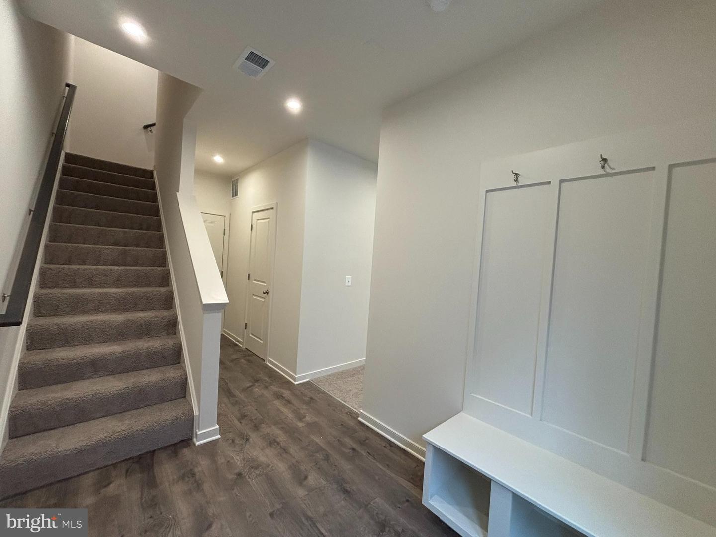 17954 ALICIA AVE, DUMFRIES, Virginia 22026, 3 Bedrooms Bedrooms, ,3 BathroomsBathrooms,Residential,For sale,17954 ALICIA AVE,VAPW2109264 MLS # VAPW2109264 17954 ALICIA AVE, DUMFRIES, Virginia 22026, 3 Bedrooms Bedrooms, ,3 BathroomsBathrooms,Residential,For sale,17954 ALICIA AVE,VAPW2109264 MLS # VAPW2109264