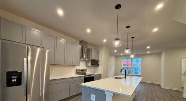 17954 ALICIA AVE, DUMFRIES, Virginia 22026, 3 Bedrooms Bedrooms, ,3 BathroomsBathrooms,Residential,For sale,17954 ALICIA AVE,VAPW2109264 MLS # VAPW2109264