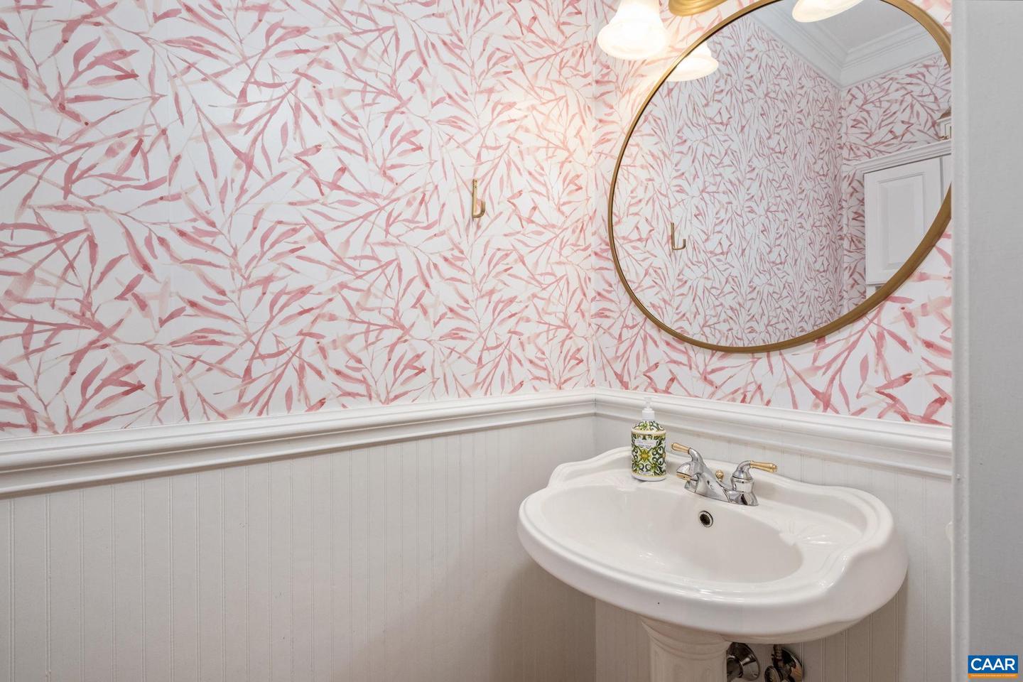 3158 SAGEBRUSH CT, CHARLOTTESVILLE, Virginia 22911, 4 Bedrooms Bedrooms, ,2 BathroomsBathrooms,Residential,For sale,3158 SAGEBRUSH CT,671896 MLS # 671896