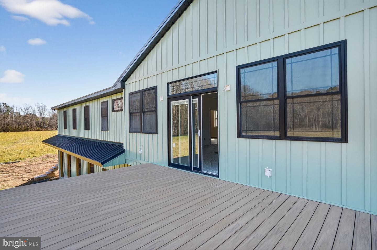 8005 HICKMAN FARM RD, WALLOPS ISLAND, Virginia 23337, 3 Bedrooms Bedrooms, ,2 BathroomsBathrooms,Residential,For sale,8005 HICKMAN FARM RD,VAAC2002470 MLS # VAAC2002470