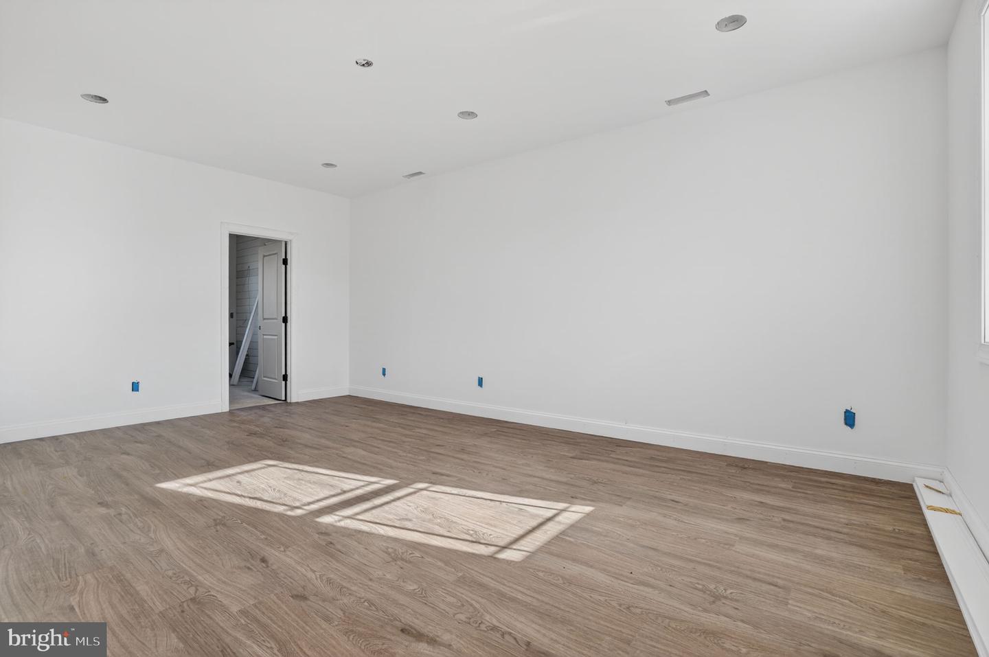 8005 HICKMAN FARM RD, WALLOPS ISLAND, Virginia 23337, 3 Bedrooms Bedrooms, ,2 BathroomsBathrooms,Residential,For sale,8005 HICKMAN FARM RD,VAAC2002470 MLS # VAAC2002470