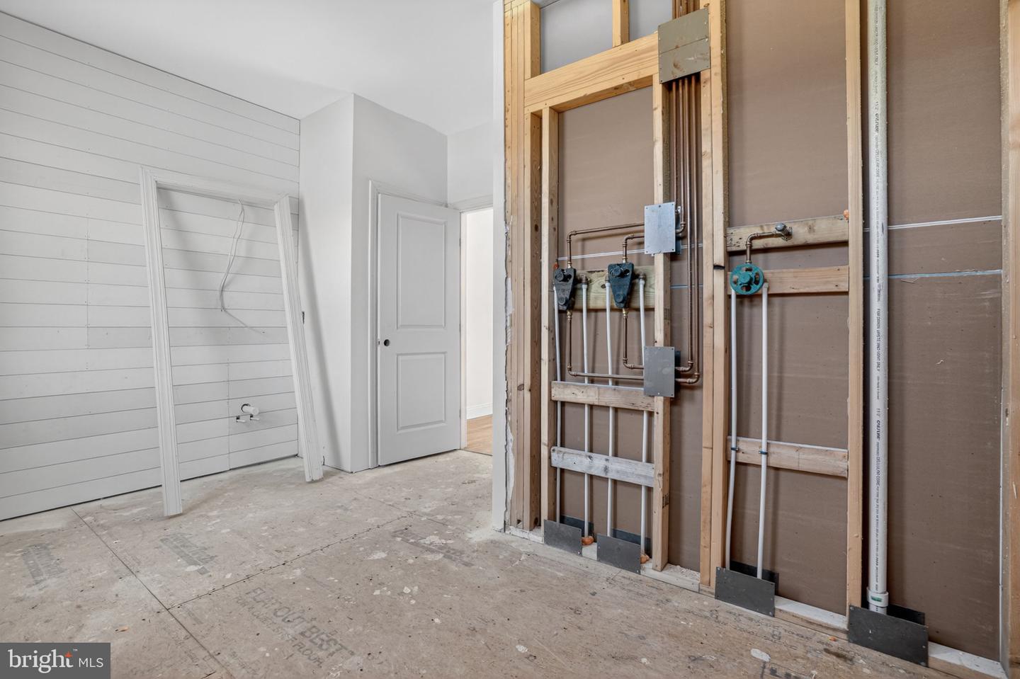 8005 HICKMAN FARM RD, WALLOPS ISLAND, Virginia 23337, 3 Bedrooms Bedrooms, ,2 BathroomsBathrooms,Residential,For sale,8005 HICKMAN FARM RD,VAAC2002470 MLS # VAAC2002470