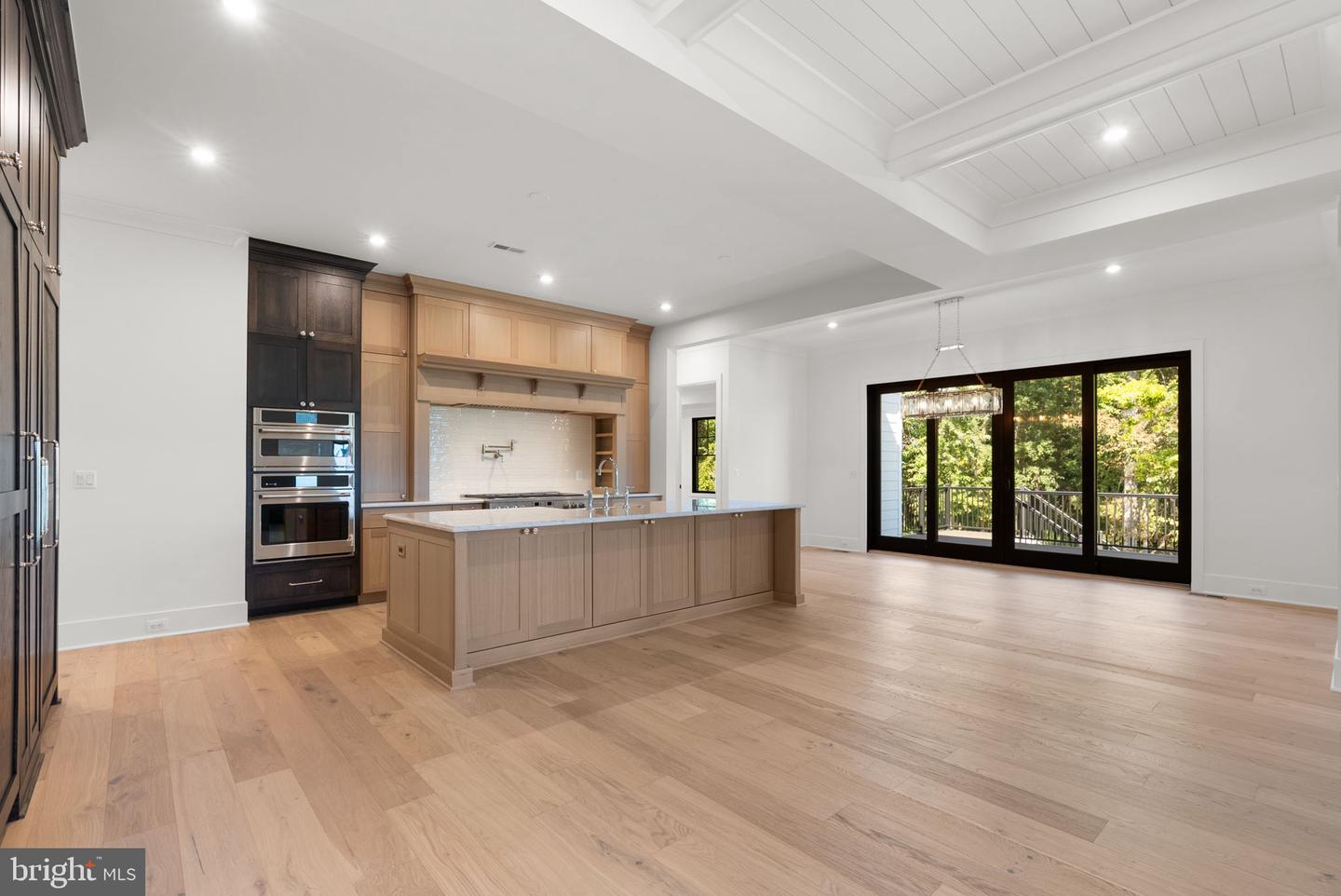 38652 JOHN WOLFORD RD, WATERFORD, Virginia 20197, 5 Bedrooms Bedrooms, ,5 BathroomsBathrooms,Residential,For sale,38652 JOHN WOLFORD RD,VALO2112478 MLS # VALO2112478