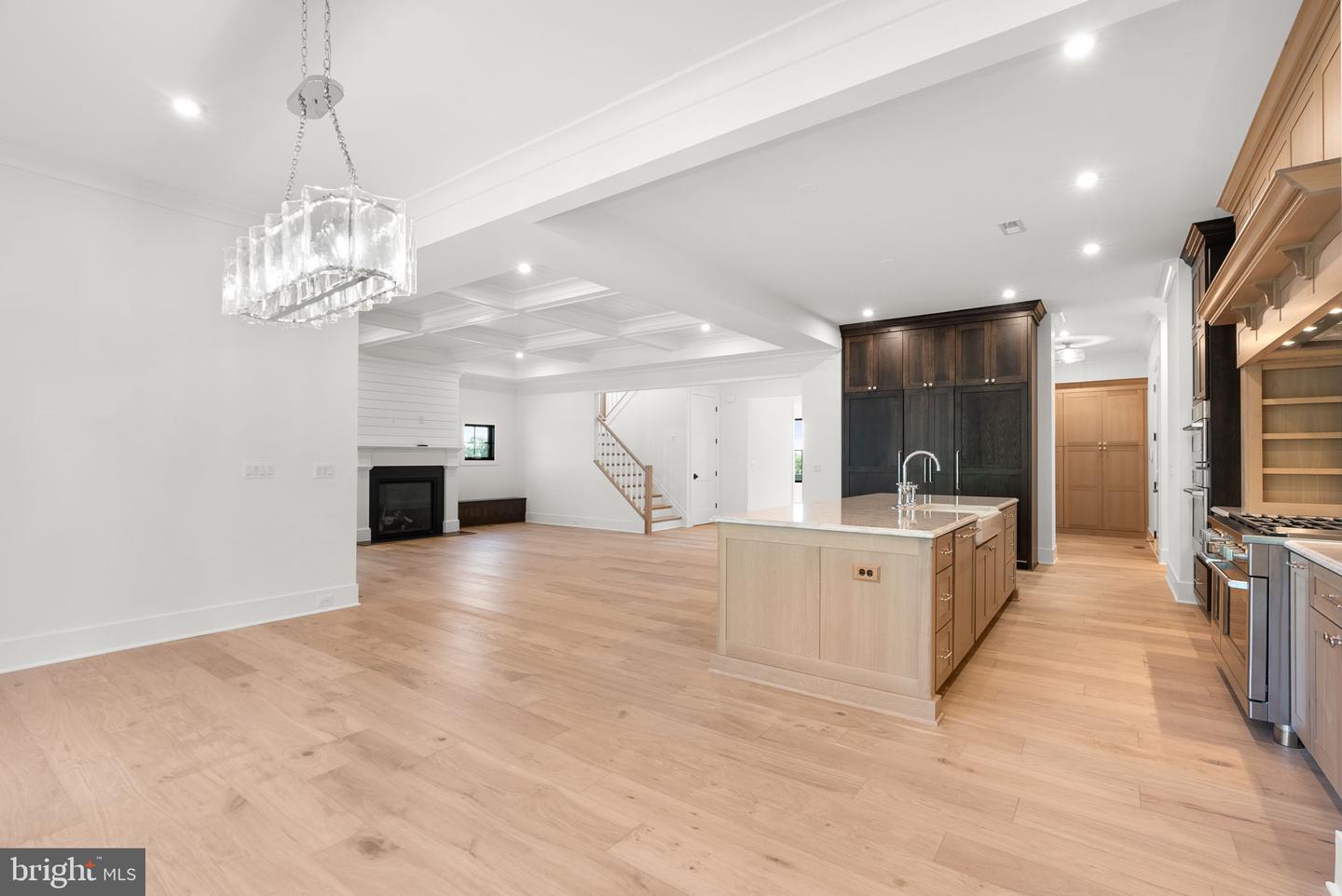 38652 JOHN WOLFORD RD, WATERFORD, Virginia 20197, 5 Bedrooms Bedrooms, ,5 BathroomsBathrooms,Residential,For sale,38652 JOHN WOLFORD RD,VALO2112478 MLS # VALO2112478