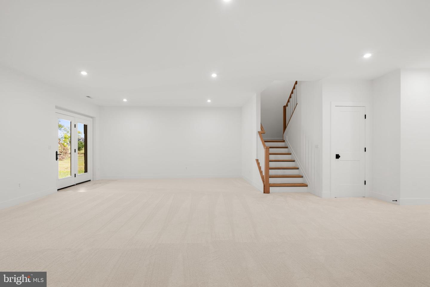 38652 JOHN WOLFORD RD, WATERFORD, Virginia 20197, 5 Bedrooms Bedrooms, ,5 BathroomsBathrooms,Residential,For sale,38652 JOHN WOLFORD RD,VALO2112478 MLS # VALO2112478