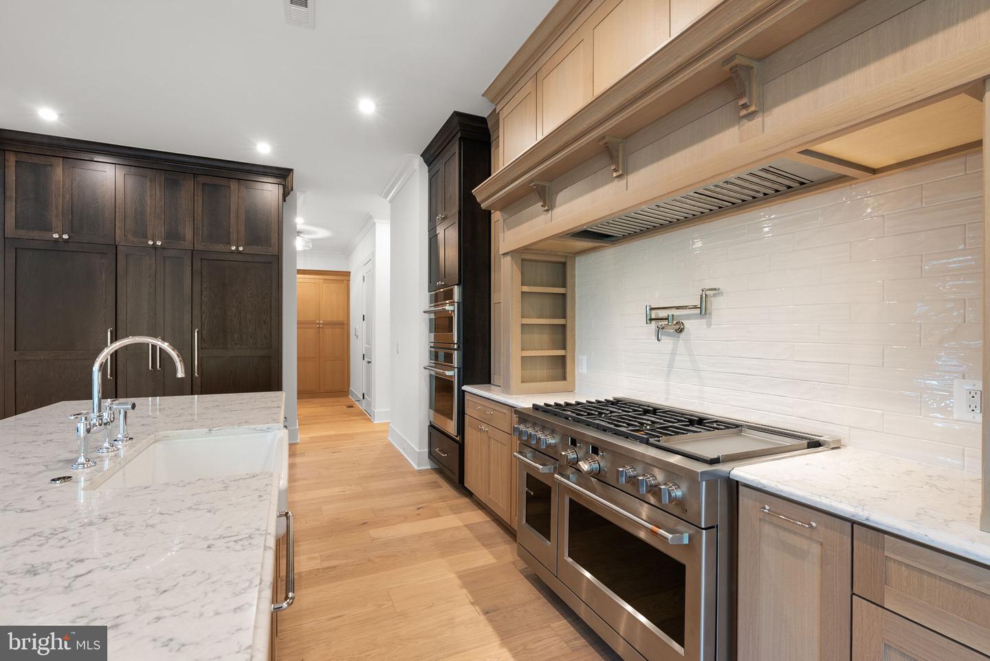 38652 JOHN WOLFORD RD, WATERFORD, Virginia 20197, 5 Bedrooms Bedrooms, ,5 BathroomsBathrooms,Residential,For sale,38652 JOHN WOLFORD RD,VALO2112478 MLS # VALO2112478