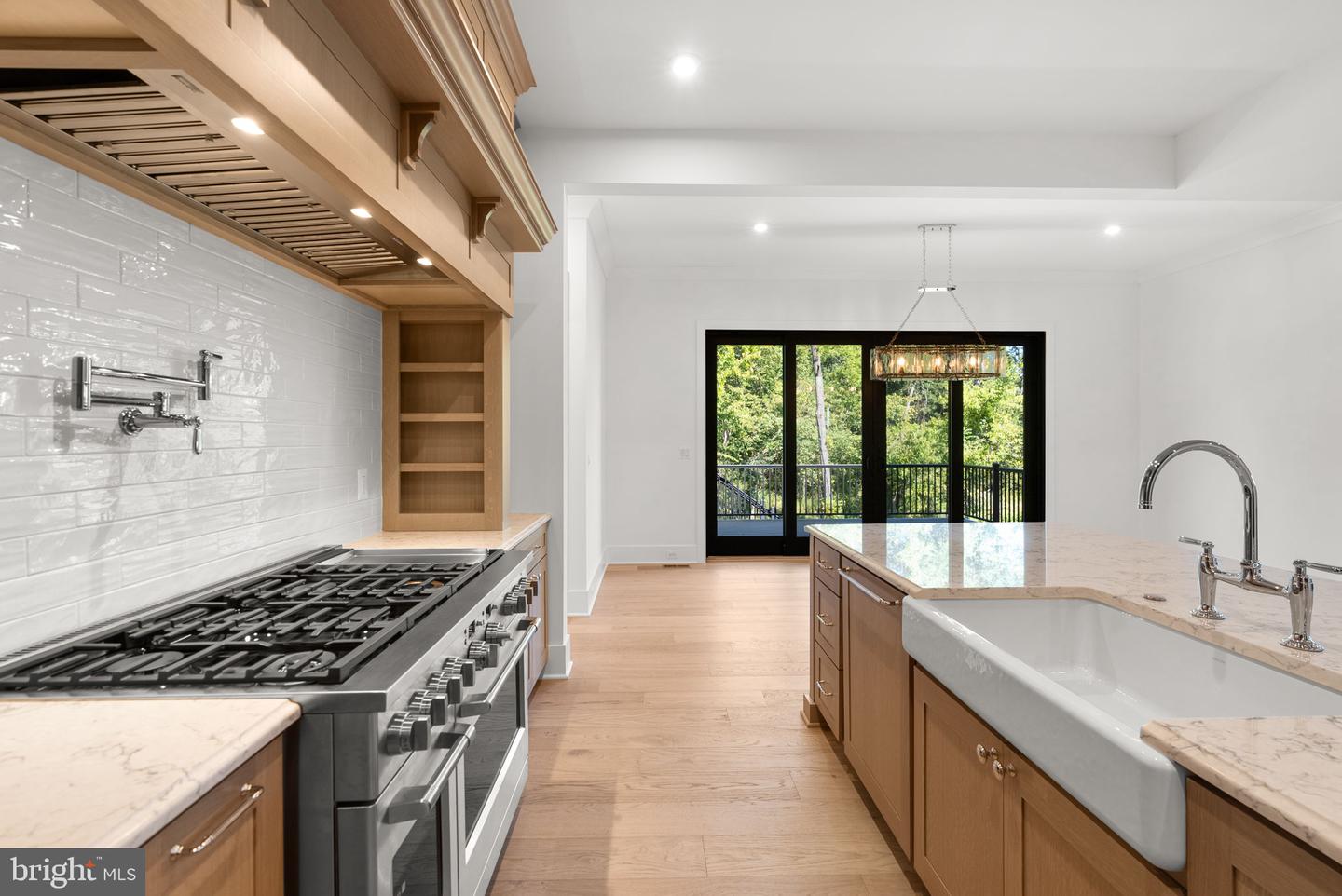 38652 JOHN WOLFORD RD, WATERFORD, Virginia 20197, 5 Bedrooms Bedrooms, ,5 BathroomsBathrooms,Residential,For sale,38652 JOHN WOLFORD RD,VALO2112478 MLS # VALO2112478