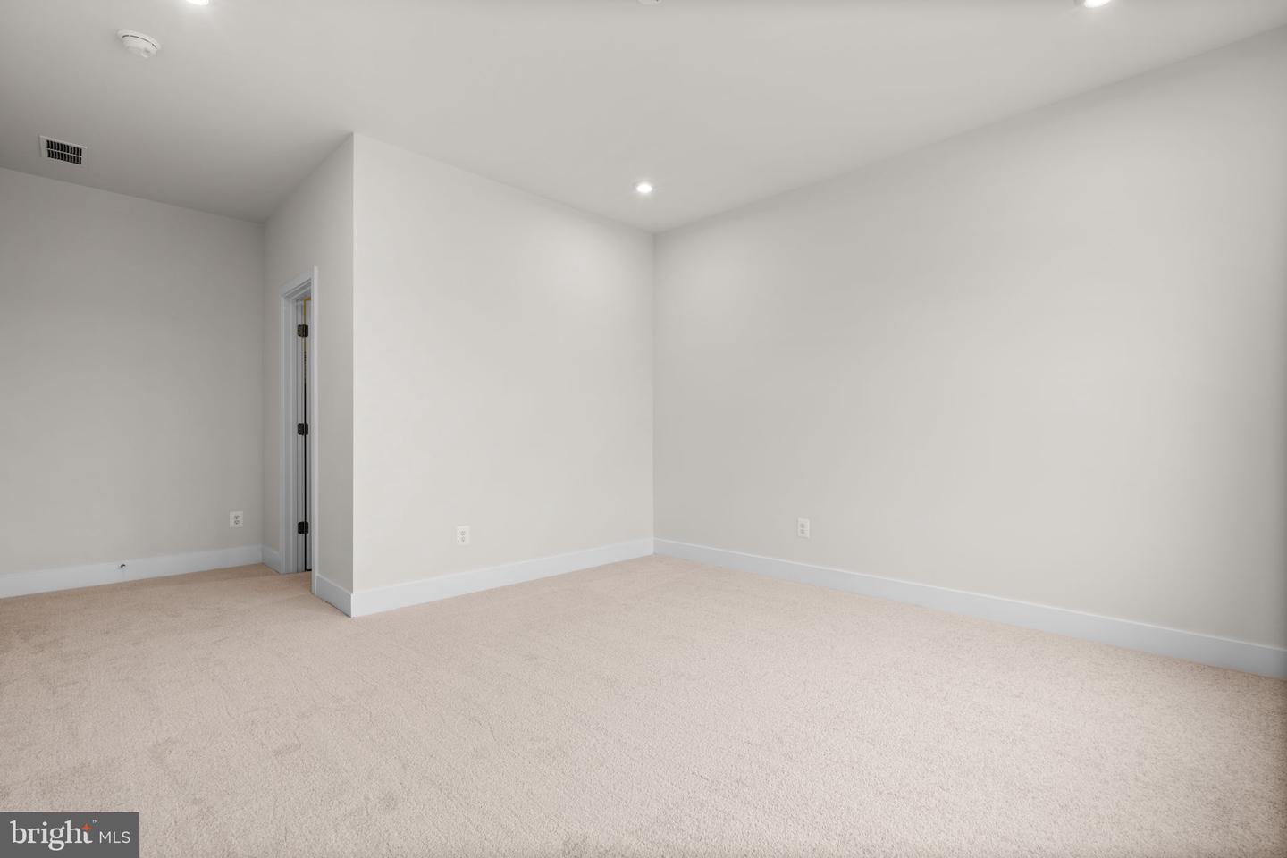 114 KEYSTONE, WINCHESTER, Virginia 22603, 3 Bedrooms Bedrooms, ,2 BathroomsBathrooms,Residential,For sale,114 KEYSTONE,VAFV2038506 MLS # VAFV2038506 114 KEYSTONE, WINCHESTER, Virginia 22603, 3 Bedrooms Bedrooms, ,2 BathroomsBathrooms,Residential,For sale,114 KEYSTONE,VAFV2038506 MLS # VAFV2038506