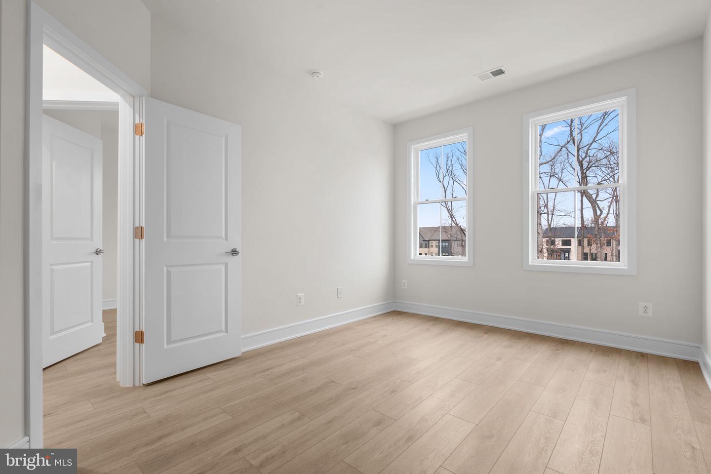 23019 BLUE EAGLE TER, ASHBURN, Virginia 20148, 3 Bedrooms Bedrooms, ,3 BathroomsBathrooms,Residential,For sale,23019 BLUE EAGLE TER,VALO2112486 MLS # VALO2112486