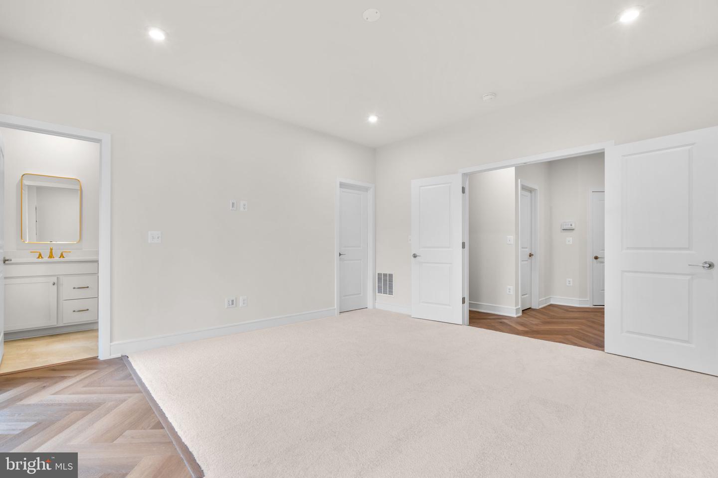 42123 PICASSO SQ, ASHBURN, Virginia 20148, 4 Bedrooms Bedrooms, ,4 BathroomsBathrooms,Residential,For sale,42123 PICASSO SQ,VALO2112494 MLS # VALO2112494 42123 PICASSO SQ, ASHBURN, Virginia 20148, 4 Bedrooms Bedrooms, ,4 BathroomsBathrooms,Residential,For sale,42123 PICASSO SQ,VALO2112494 MLS # VALO2112494