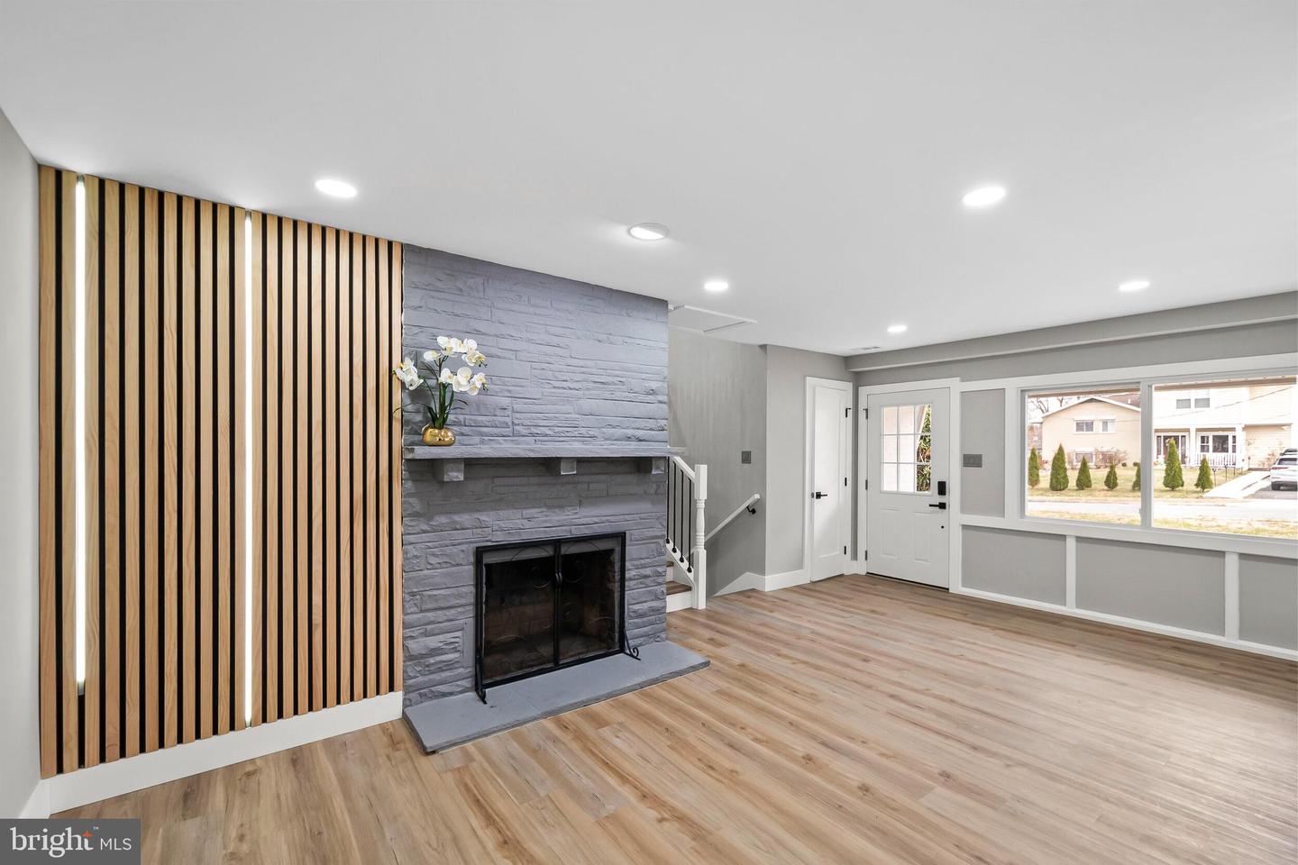 5401 FERNDALE ST, SPRINGFIELD, Virginia 22151, 4 Bedrooms Bedrooms, ,2 BathroomsBathrooms,Residential,For sale,5401 FERNDALE ST,VAFX2282776 MLS # VAFX2282776 5401 FERNDALE ST, SPRINGFIELD, Virginia 22151, 4 Bedrooms Bedrooms, ,2 BathroomsBathrooms,Residential,For sale,5401 FERNDALE ST,VAFX2282776 MLS # VAFX2282776