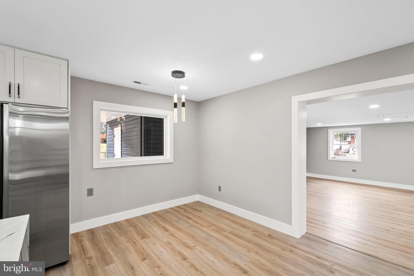 5401 FERNDALE ST, SPRINGFIELD, Virginia 22151, 4 Bedrooms Bedrooms, ,2 BathroomsBathrooms,Residential,For sale,5401 FERNDALE ST,VAFX2282776 MLS # VAFX2282776 5401 FERNDALE ST, SPRINGFIELD, Virginia 22151, 4 Bedrooms Bedrooms, ,2 BathroomsBathrooms,Residential,For sale,5401 FERNDALE ST,VAFX2282776 MLS # VAFX2282776