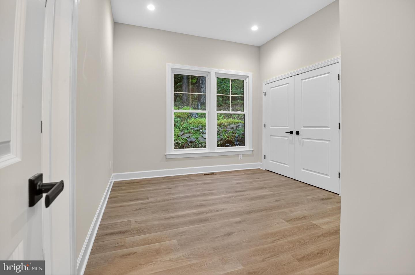 11600 BLUE RIDGE LN, GREAT FALLS, Virginia 22066, 4 Bedrooms Bedrooms, ,4 BathroomsBathrooms,Residential,For sale,11600 BLUE RIDGE LN,VAFX2282782 MLS # VAFX2282782