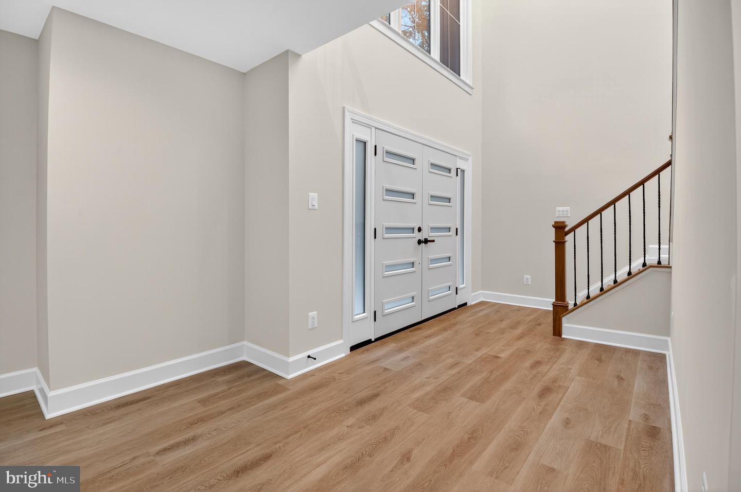 11600 BLUE RIDGE LN, GREAT FALLS, Virginia 22066, 4 Bedrooms Bedrooms, ,4 BathroomsBathrooms,Residential,For sale,11600 BLUE RIDGE LN,VAFX2282782 MLS # VAFX2282782