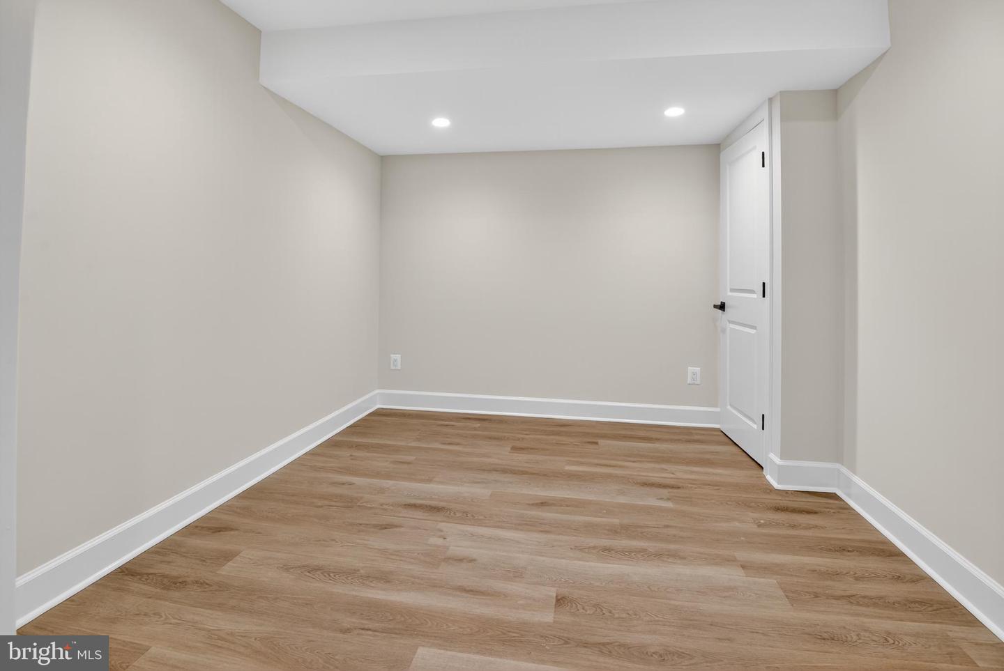 11600 BLUE RIDGE LN, GREAT FALLS, Virginia 22066, 4 Bedrooms Bedrooms, ,4 BathroomsBathrooms,Residential,For sale,11600 BLUE RIDGE LN,VAFX2282782 MLS # VAFX2282782