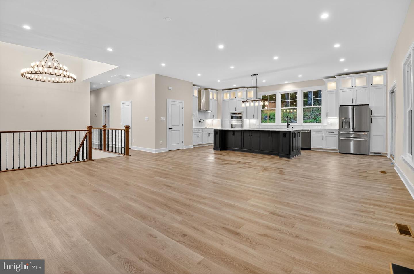 11600 BLUE RIDGE LN, GREAT FALLS, Virginia 22066, 4 Bedrooms Bedrooms, ,4 BathroomsBathrooms,Residential,For sale,11600 BLUE RIDGE LN,VAFX2282782 MLS # VAFX2282782