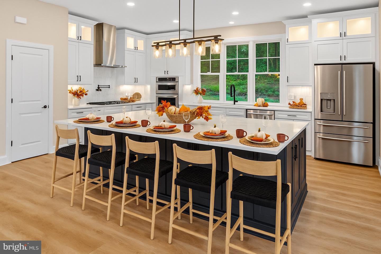 11600 BLUE RIDGE LN, GREAT FALLS, Virginia 22066, 4 Bedrooms Bedrooms, ,4 BathroomsBathrooms,Residential,For sale,11600 BLUE RIDGE LN,VAFX2282782 MLS # VAFX2282782