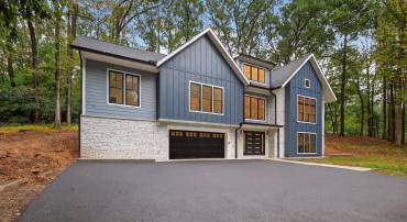 11600 BLUE RIDGE LN, GREAT FALLS, Virginia 22066, 4 Bedrooms Bedrooms, ,4 BathroomsBathrooms,Residential,For sale,11600 BLUE RIDGE LN,VAFX2282782 MLS # VAFX2282782