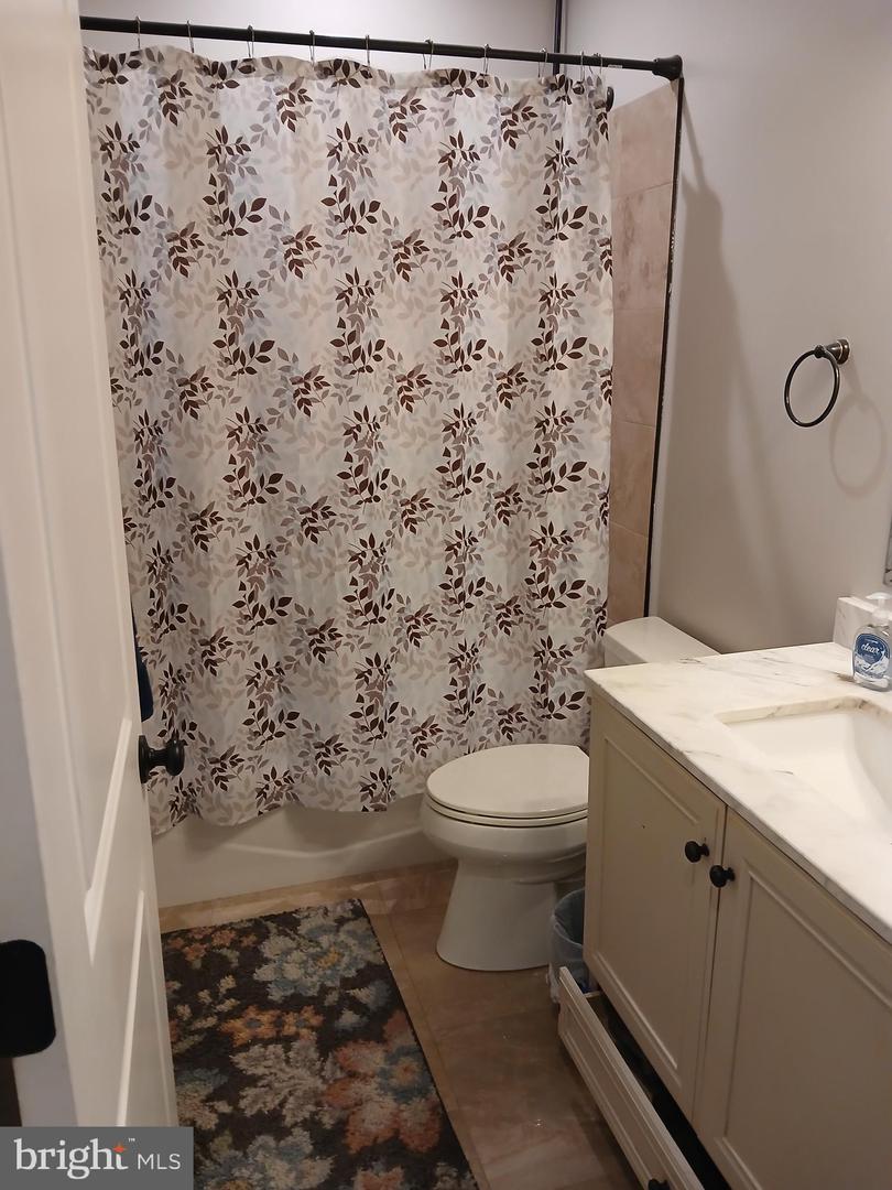 11337 RUSSELL RD, HILLSBORO, Virginia 20132, 4 Bedrooms Bedrooms, ,5 BathroomsBathrooms,Residential,For sale,11337 RUSSELL RD,VALO2112510 MLS # VALO2112510 11337 RUSSELL RD, HILLSBORO, Virginia 20132, 4 Bedrooms Bedrooms, ,5 BathroomsBathrooms,Residential,For sale,11337 RUSSELL RD,VALO2112510 MLS # VALO2112510