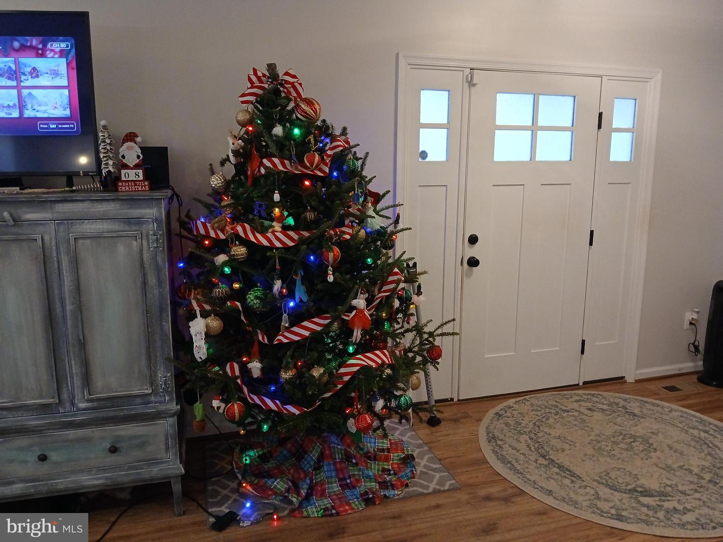 11337 RUSSELL RD, HILLSBORO, Virginia 20132, 4 Bedrooms Bedrooms, ,5 BathroomsBathrooms,Residential,For sale,11337 RUSSELL RD,VALO2112510 MLS # VALO2112510 11337 RUSSELL RD, HILLSBORO, Virginia 20132, 4 Bedrooms Bedrooms, ,5 BathroomsBathrooms,Residential,For sale,11337 RUSSELL RD,VALO2112510 MLS # VALO2112510