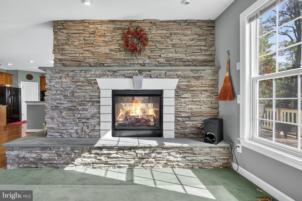 10142 ADA RD, MARSHALL, Virginia, 5 Bedrooms Bedrooms, ,4 BathroomsBathrooms,Residential,10142 ADA RD,VAFQ2019368 MLS # VAFQ2019368