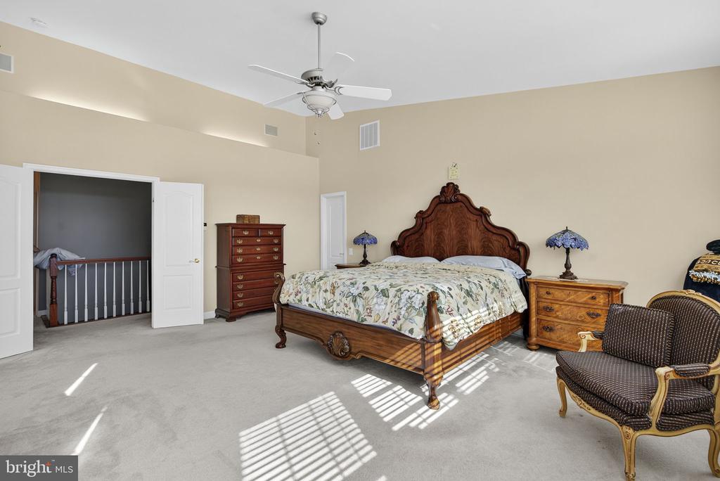 10142 ADA RD, MARSHALL, Virginia, 5 Bedrooms Bedrooms, ,4 BathroomsBathrooms,Residential,10142 ADA RD,VAFQ2019368 MLS # VAFQ2019368