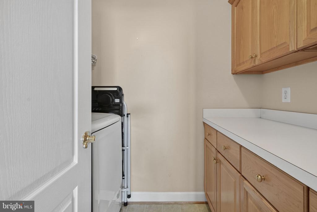 10142 ADA RD, MARSHALL, Virginia, 5 Bedrooms Bedrooms, ,4 BathroomsBathrooms,Residential,10142 ADA RD,VAFQ2019368 MLS # VAFQ2019368