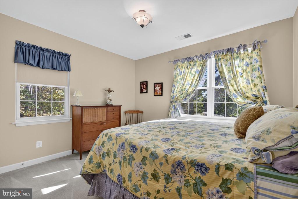 10142 ADA RD, MARSHALL, Virginia, 5 Bedrooms Bedrooms, ,4 BathroomsBathrooms,Residential,10142 ADA RD,VAFQ2019368 MLS # VAFQ2019368