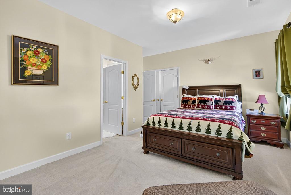 10142 ADA RD, MARSHALL, Virginia, 5 Bedrooms Bedrooms, ,4 BathroomsBathrooms,Residential,10142 ADA RD,VAFQ2019368 MLS # VAFQ2019368