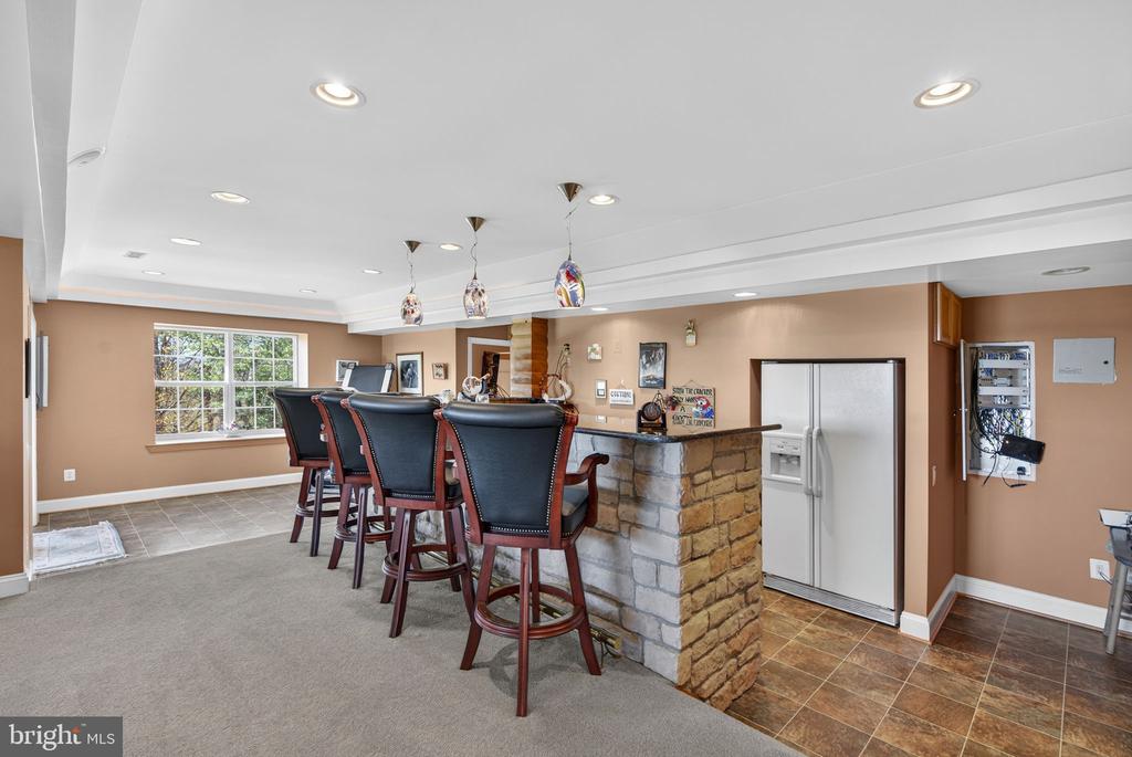 10142 ADA RD, MARSHALL, Virginia, 5 Bedrooms Bedrooms, ,4 BathroomsBathrooms,Residential,10142 ADA RD,VAFQ2019368 MLS # VAFQ2019368