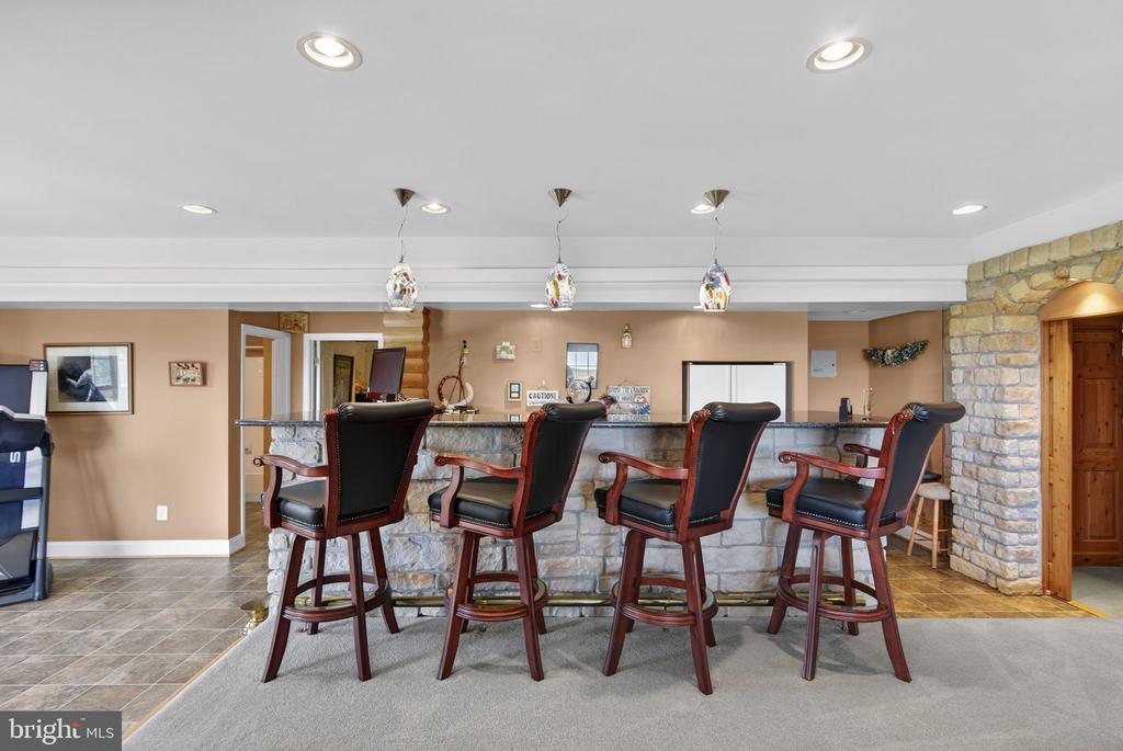 10142 ADA RD, MARSHALL, Virginia, 5 Bedrooms Bedrooms, ,4 BathroomsBathrooms,Residential,10142 ADA RD,VAFQ2019368 MLS # VAFQ2019368