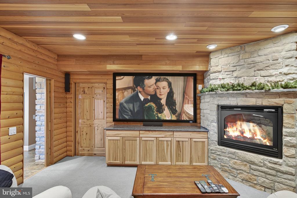 10142 ADA RD, MARSHALL, Virginia, 5 Bedrooms Bedrooms, ,4 BathroomsBathrooms,Residential,10142 ADA RD,VAFQ2019368 MLS # VAFQ2019368