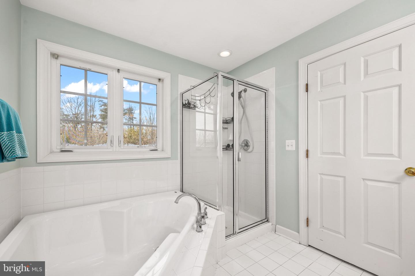 12801 HALF MOON LN, WOODBRIDGE, Virginia 22192, 4 Bedrooms Bedrooms, ,3 BathroomsBathrooms,Residential,For sale,12801 HALF MOON LN,VAPW2103894 MLS # VAPW2103894