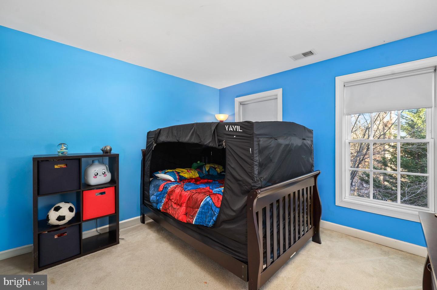 12801 HALF MOON LN, WOODBRIDGE, Virginia 22192, 4 Bedrooms Bedrooms, ,3 BathroomsBathrooms,Residential,For sale,12801 HALF MOON LN,VAPW2103894 MLS # VAPW2103894