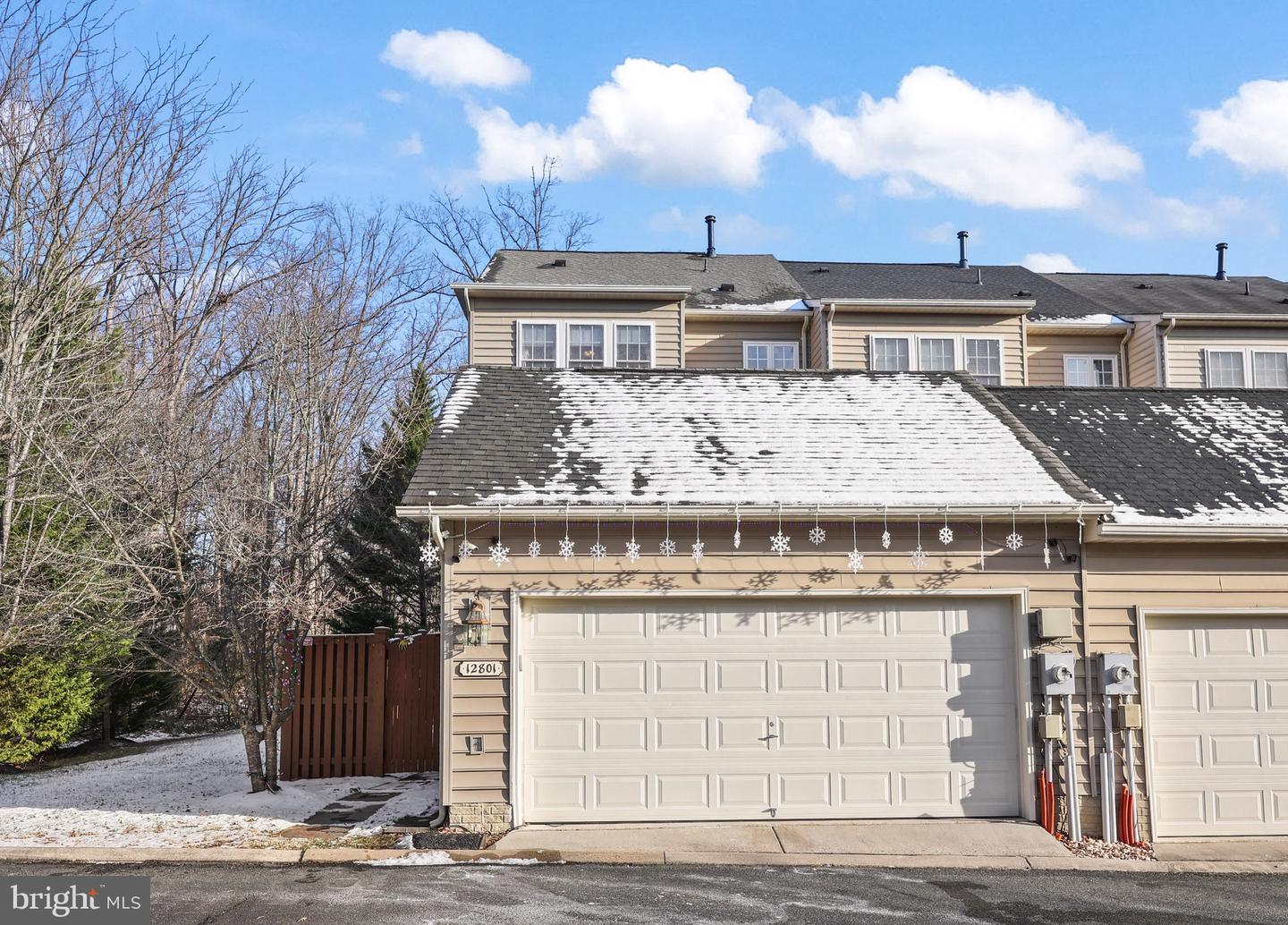 12801 HALF MOON LN, WOODBRIDGE, Virginia 22192, 4 Bedrooms Bedrooms, ,3 BathroomsBathrooms,Residential,For sale,12801 HALF MOON LN,VAPW2103894 MLS # VAPW2103894