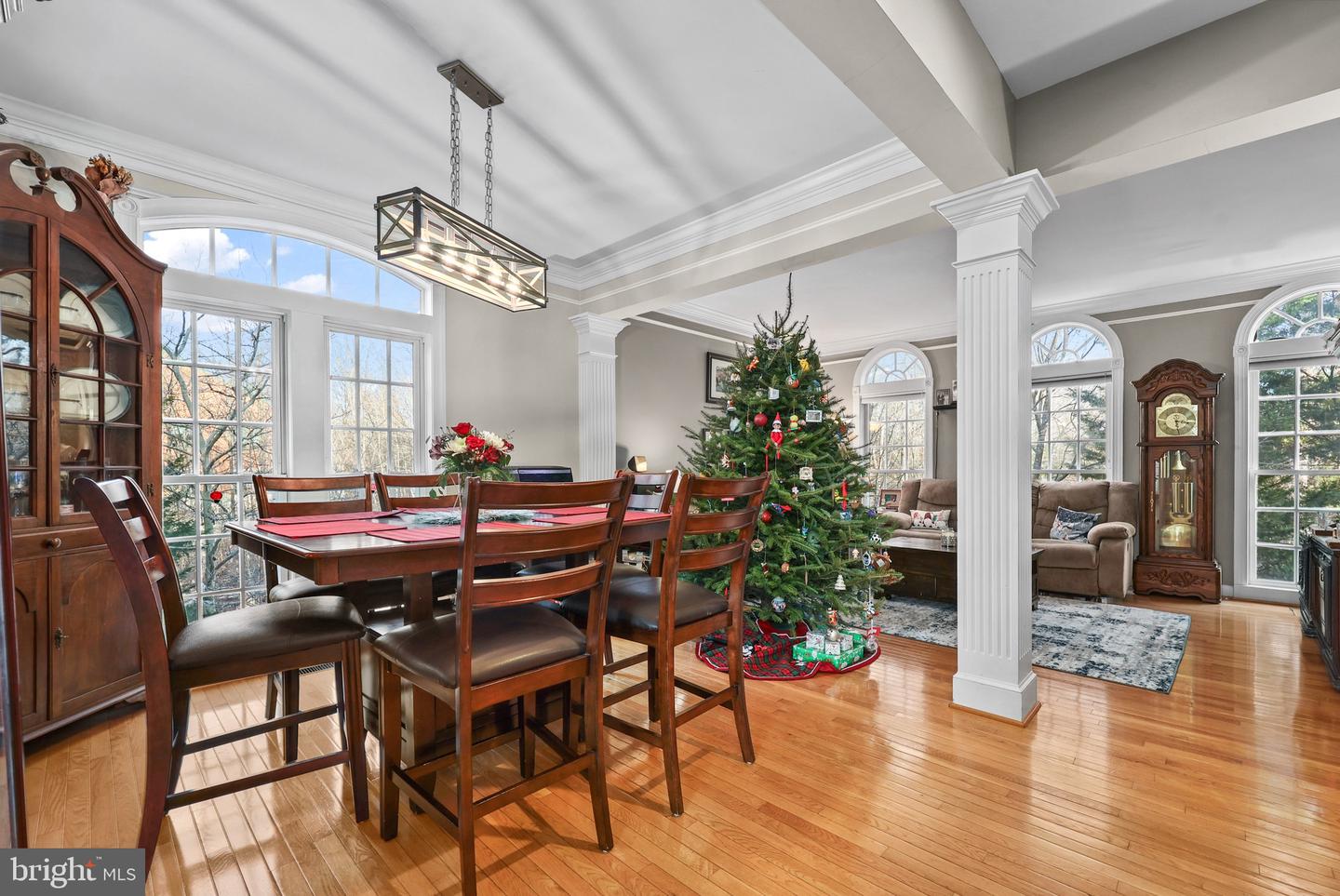 12801 HALF MOON LN, WOODBRIDGE, Virginia 22192, 4 Bedrooms Bedrooms, ,3 BathroomsBathrooms,Residential,For sale,12801 HALF MOON LN,VAPW2103894 MLS # VAPW2103894