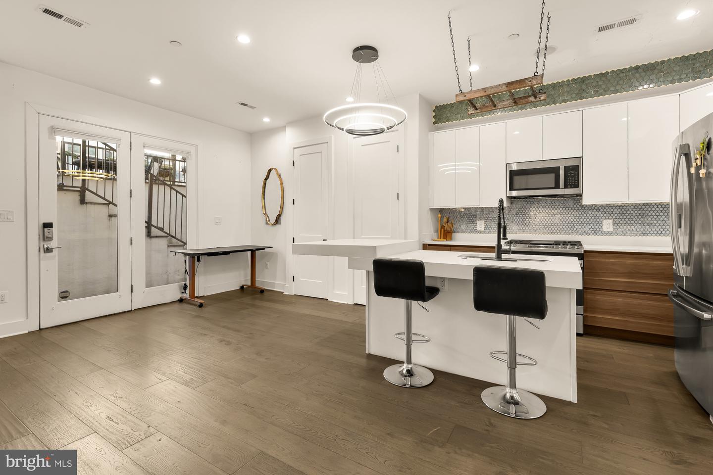 1428 MERIDIAN PL NW #1, WASHINGTON, District Of Columbia 20010, 1 Bedroom Bedrooms, ,1 BathroomBathrooms,Residential,For sale,1428 MERIDIAN PL NW #1,DCDC2225618 MLS # DCDC2225618