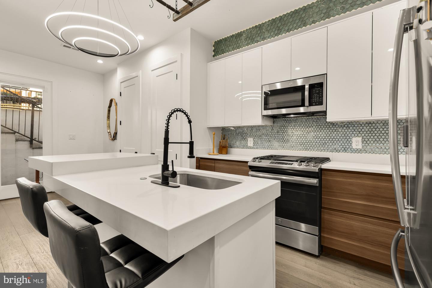 1428 MERIDIAN PL NW #1, WASHINGTON, District Of Columbia 20010, 1 Bedroom Bedrooms, ,1 BathroomBathrooms,Residential,For sale,1428 MERIDIAN PL NW #1,DCDC2225618 MLS # DCDC2225618