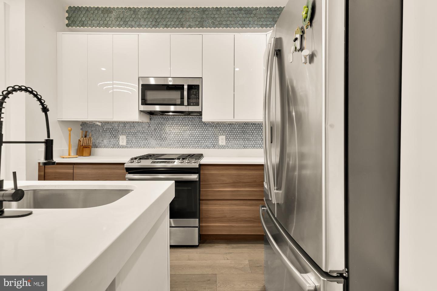 1428 MERIDIAN PL NW #1, WASHINGTON, District Of Columbia 20010, 1 Bedroom Bedrooms, ,1 BathroomBathrooms,Residential,For sale,1428 MERIDIAN PL NW #1,DCDC2225618 MLS # DCDC2225618