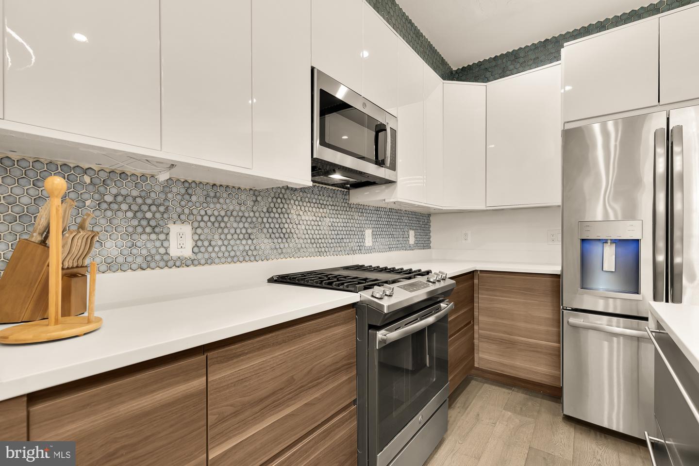 1428 MERIDIAN PL NW #1, WASHINGTON, District Of Columbia 20010, 1 Bedroom Bedrooms, ,1 BathroomBathrooms,Residential,For sale,1428 MERIDIAN PL NW #1,DCDC2225618 MLS # DCDC2225618