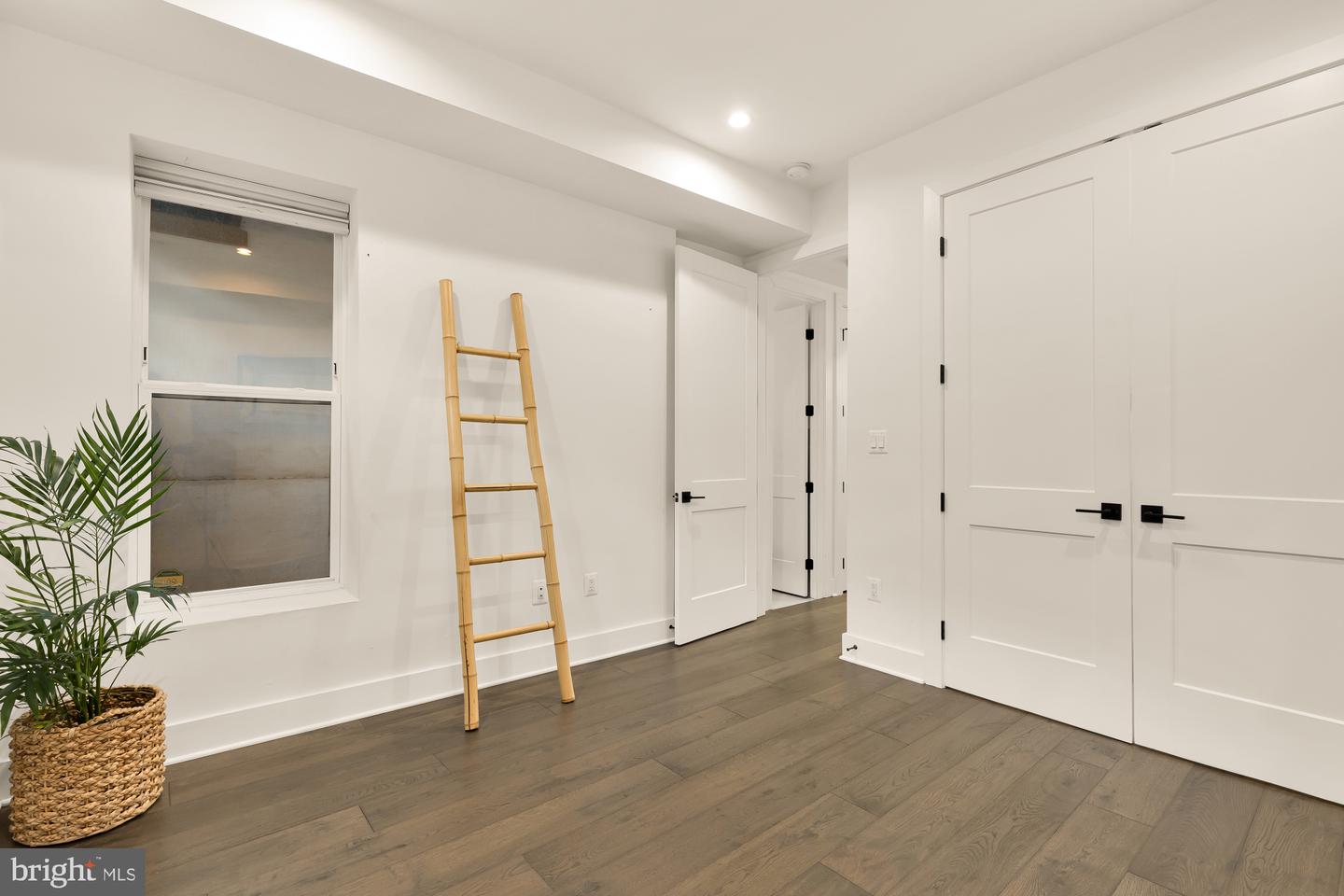 1428 MERIDIAN PL NW #1, WASHINGTON, District Of Columbia 20010, 1 Bedroom Bedrooms, ,1 BathroomBathrooms,Residential,For sale,1428 MERIDIAN PL NW #1,DCDC2225618 MLS # DCDC2225618